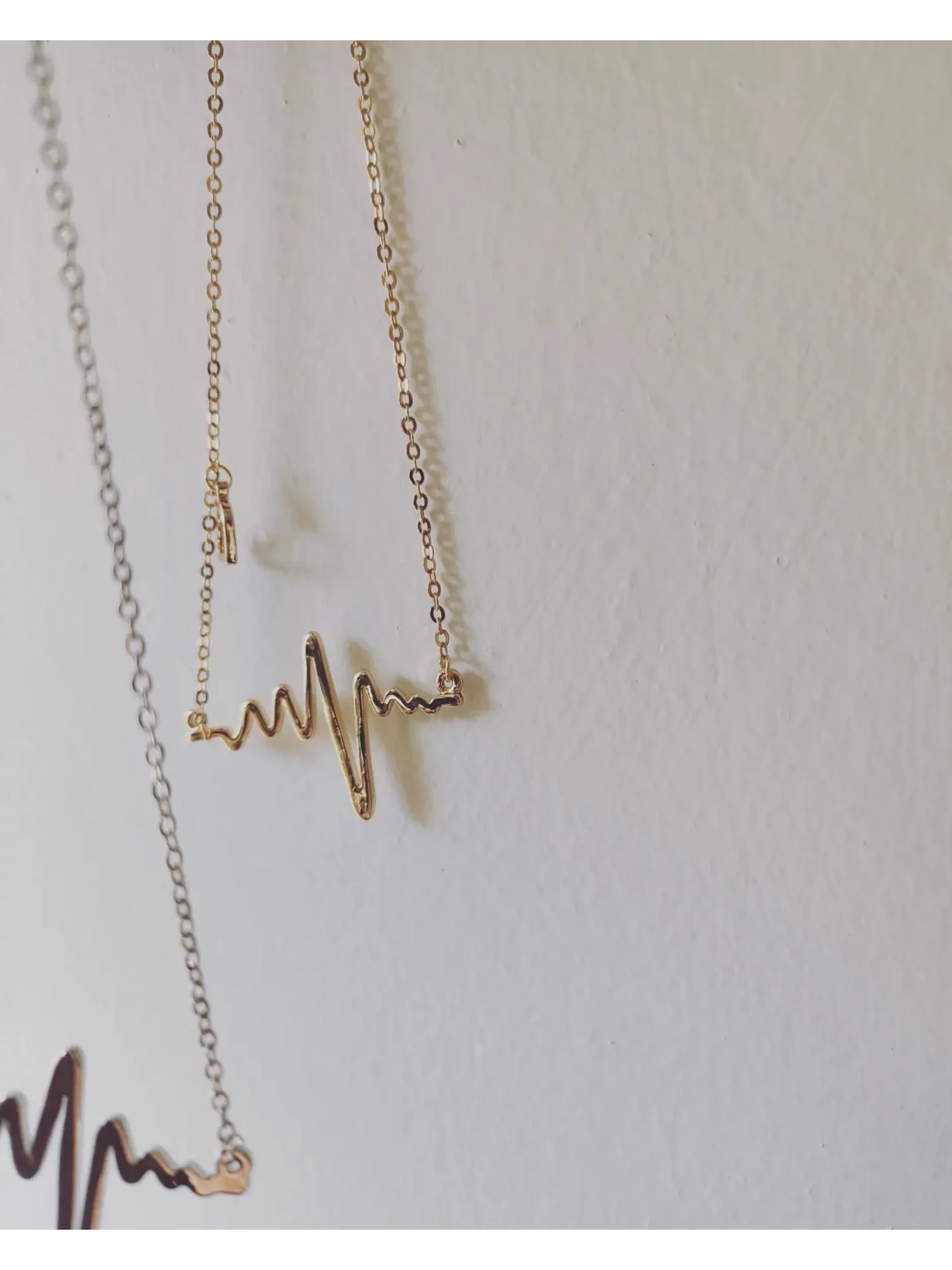 EKG görbés lánc